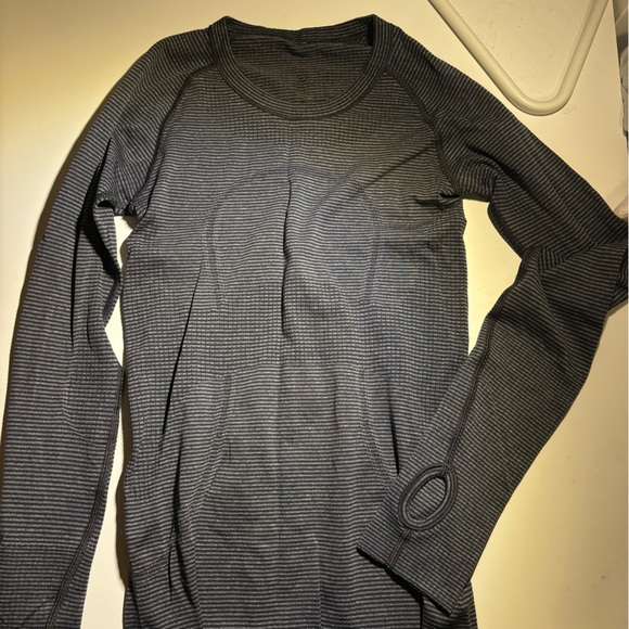 Lululemon swiftly tech long sleeve - Picture 1 of 6